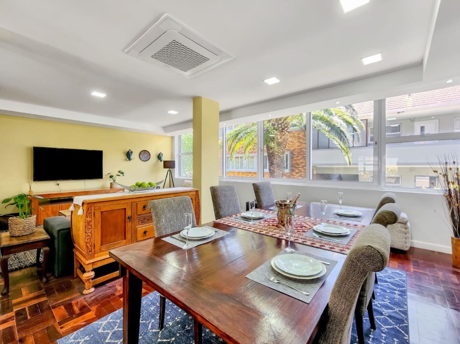 To Let 3 Bedroom Property for Rent in Three Anchor Bay Western Cape